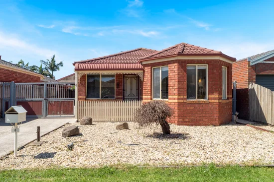6 Jamieson Close, Roxburgh Park, Vic 3064 - For Sale