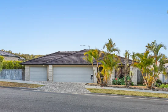 6 Jardine Street, Pacific Pines, Qld 4211 - For Sale