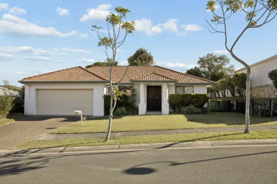 6 Jucara Avenue, Robina, Qld 4226
