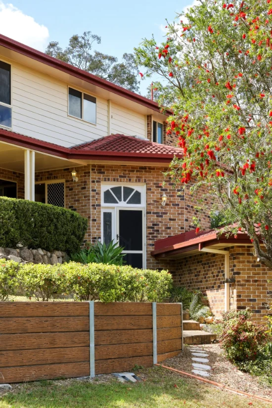 6 Kennedy Place, Albany Creek, Qld 4035 - For Sale