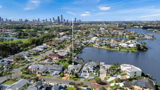 6 Key Largo, Clear Island Waters, Qld 4226