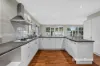 6 Lanark Court, Glen Waverley, Vic 3150-Image