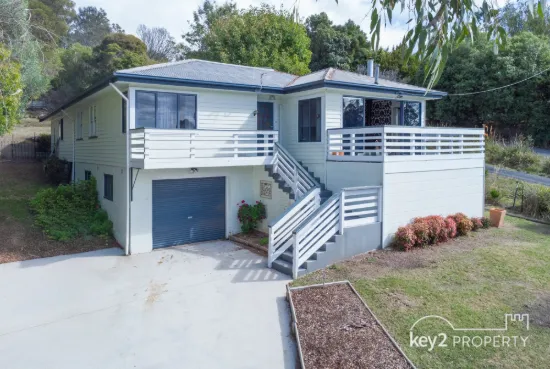 6 Lanena Crescent, Lanena, Tas 7275