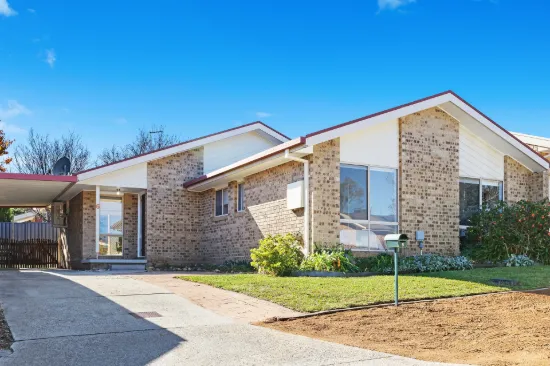6 Laptz Close, Palmerston, ACT 2913