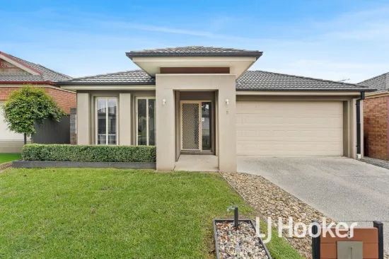 6 Lehmann Grove, Pakenham, Vic 3810