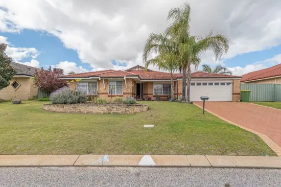 6 Lily Place, Thornlie, WA 6108