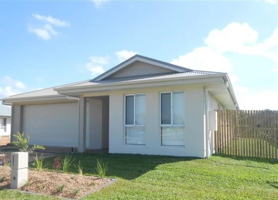 6 Limestone Crescent, Condon, Qld 4815 - For Rent