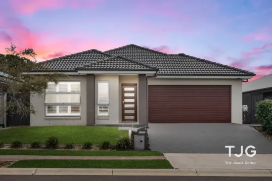 6 Longmeadow Parkway, Box Hill NSW 2765-Image