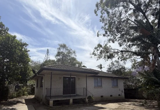 6 Lubach Street, Beenleigh, Qld 4207 - For Rent