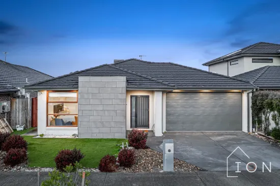6 Lucero Drive, Clyde North, Vic 3978