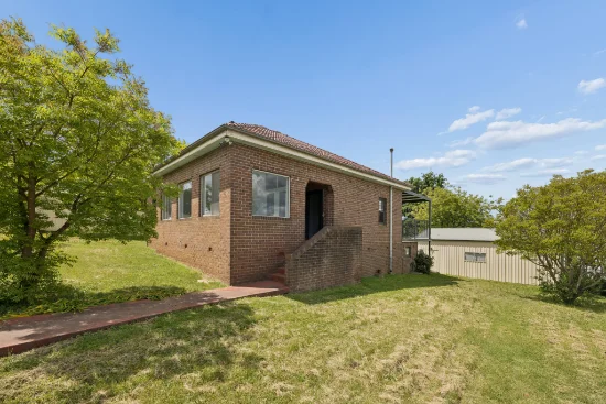 6 Lynch Street, Young, NSW 2594