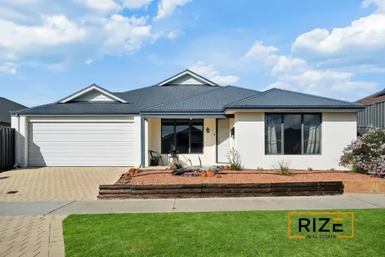 6 Lyndley Road, Banksia Grove, WA 6031