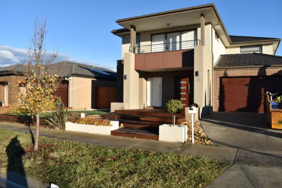 6 Maddock St, Point Cook, Vic 3030