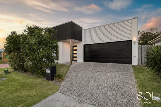 6 Malibu Road, Lawnton, Qld 4501