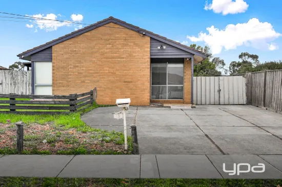 6 Malmsbury Drive, Meadow Heights, Vic 3048