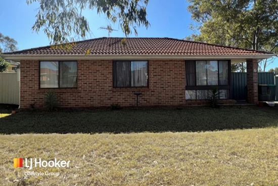 6 Manning Place, Currans Hill, NSW 2567