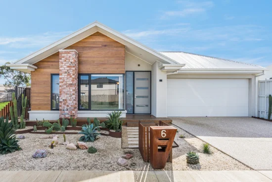 6  Marentelli Avenue, Armstrong Creek, Vic 3217