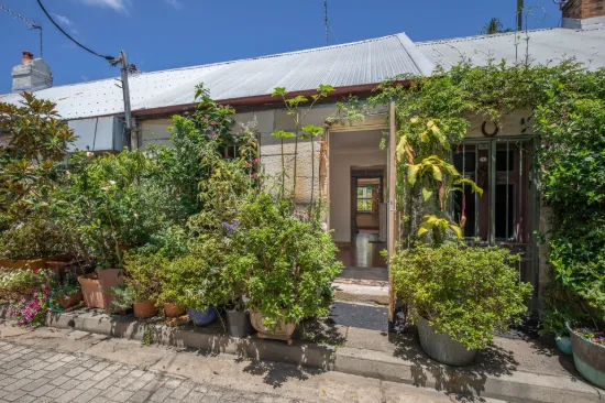 6 Mcelhone Place, Surry Hills, NSW 2010