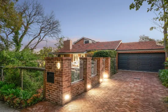 6 McRae Rd, Kalamunda, WA 6076