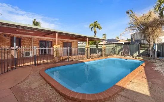 6 McWhirter Way, Baynton, WA 6714
