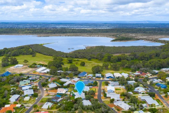 6 Meadowview Court, Preston Beach, WA 6215