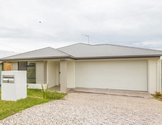 6 Mia Street, Flinders View QLD 4305 - For Rent