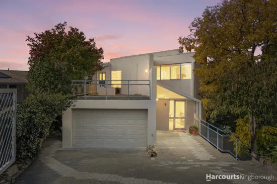 6 Montgomery Court, Sandy Bay, Tas 7005