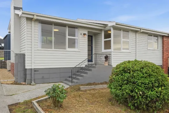 6 Moorina Crescent, Berriedale, Tas 7011
