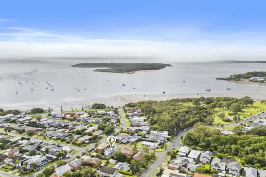 6 Morell Street, Victoria Point, Qld 4165