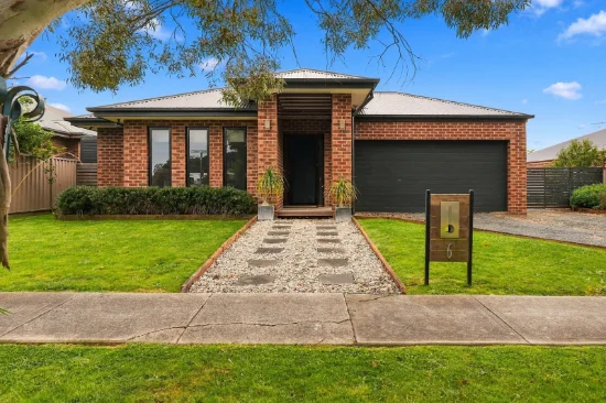 6 Myrtle Grove Road, Ballan, Vic 3342