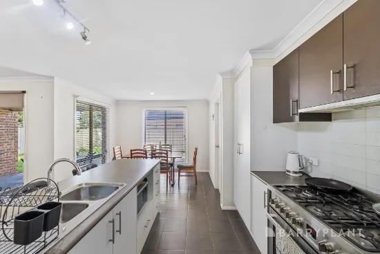 6 Nepeta Way, Pakenham, Vic 3810