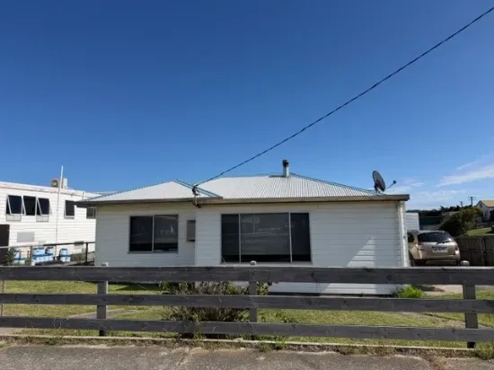 6 Netherby Road, Currie, Tas 7256