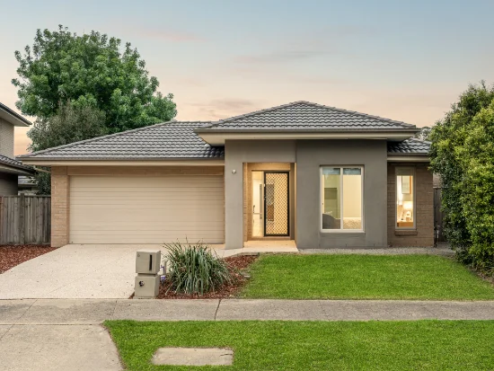 6 Normanby Chase, Sandhurst, Vic 3977