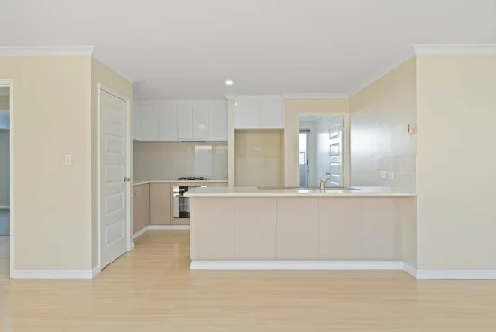 6 Notman Way, Baldivis, WA 6171 - For Rent