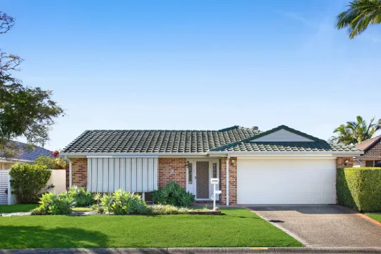 6 Notre Dame Court, Varsity Lakes, Qld 4227
