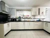 6 Oswald Crescent, Rosemeadow NSW 2560-Image