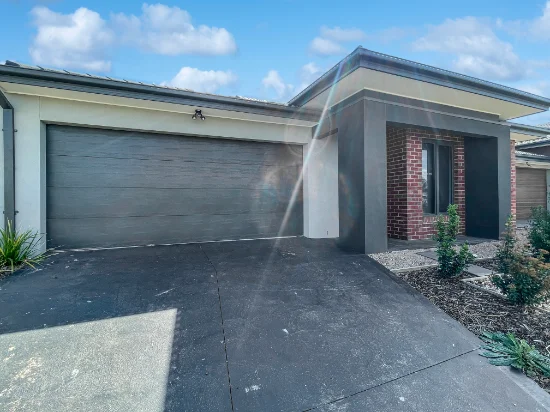 6 Otterham Way, Werribee, Vic 3030