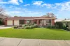 6 Palm Drive, East Albury, NSW 2640