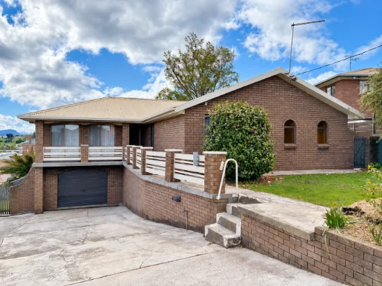 6 Panorama Place, Deloraine, Tas 7304 - For Sale
