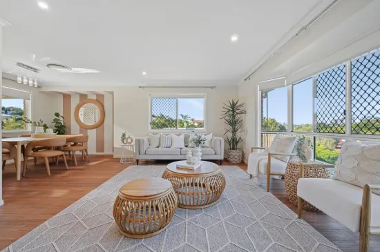 6 Paradise Court, Eatons Hill, Qld 4037