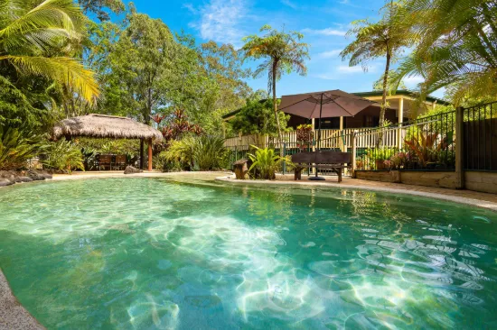 6 Peacock Court, Pomona, Qld 4568