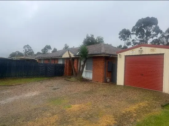 6 Pine Vale Court, Epping, Vic 3076