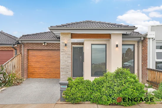 6 Pisces Crescent, Truganina, Vic 3029 - For Rent