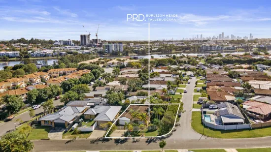 6 Pristine Court, Varsity Lakes, Qld 4227