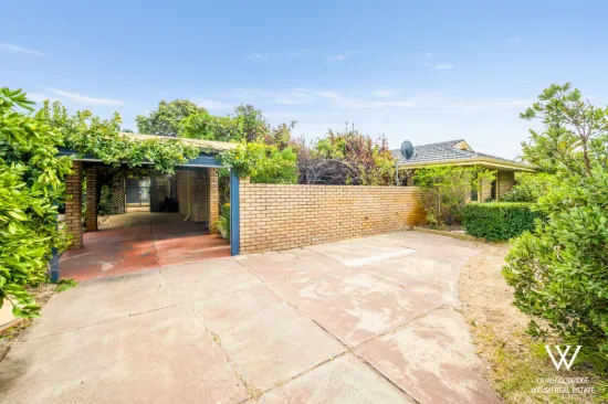 6 Reach Place, Huntingdale, WA 6110