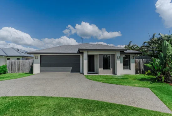 6 Regatta Court, Pialba, Qld 4655