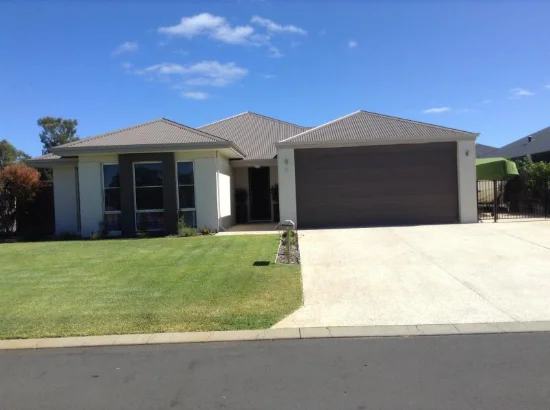 6 Resolution Drive, Busselton, WA 6280