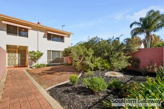 6 Roach Place, Orelia, WA 6167