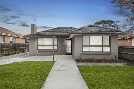 6 Robins Avenue, Reservoir, Vic 3073