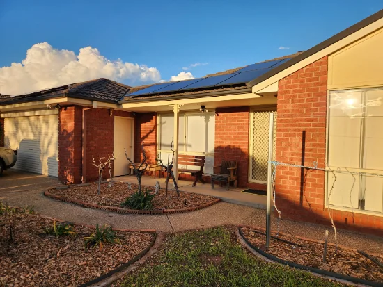 6 Rosewood Drive, Griffith, NSW 2680